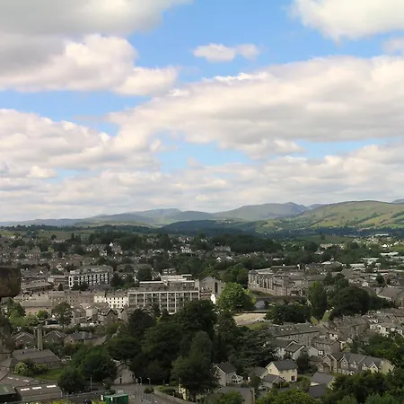 Bed & Breakfast Hillside 4*