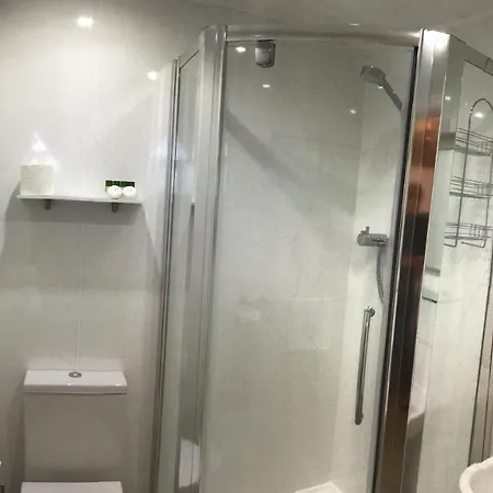 Hillside Bed & Breakfast 4*