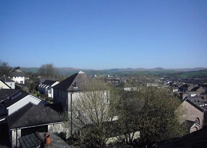 Bed and breakfast Hillside 4*